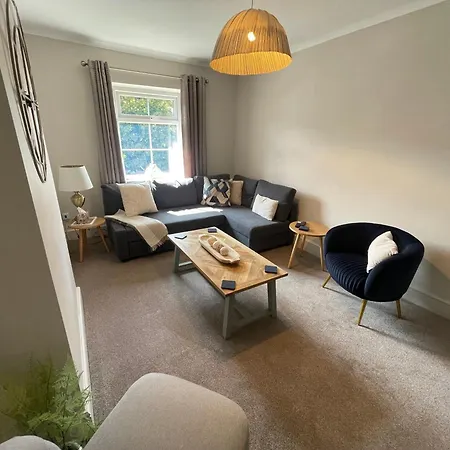 Coppice Apartment
