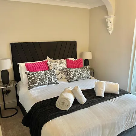 Coppice Харрогейт