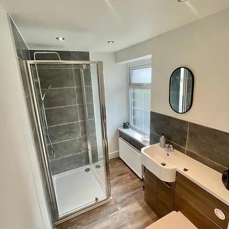 Coppice Харрогейт